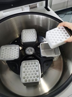 Cence CLT55 Niedriggeschwindigkeits-Zentrifuge 5500 Rpm 4x750 ml Kapazität