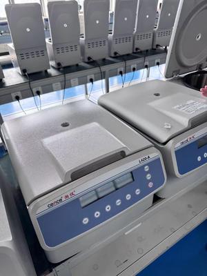 Cence L420-A - Niedriggeschwindigkeits-Zentrifuge 12x20 ml Kapazität 4200 Rpm