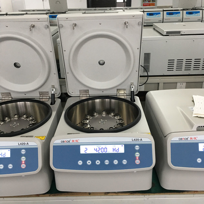 Cence L420-A Niedriggeschwindigkeits-Zentrifuge 4200 Rpm 2760xg Max-Kapazität