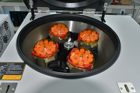 CHT210R Kühlzentrifuge für den Labortisch mit max. Drehzahl 21000 U/min, max. RCF 32752xg und 4x750ml Kapazität