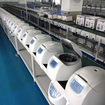 PRP-Zentrifuge TD4 Niedriggeschwindigkeitszentrifuge mit 4000r/min Maximalgeschwindigkeit 1980xg RCF und 100W Stromverbrauch